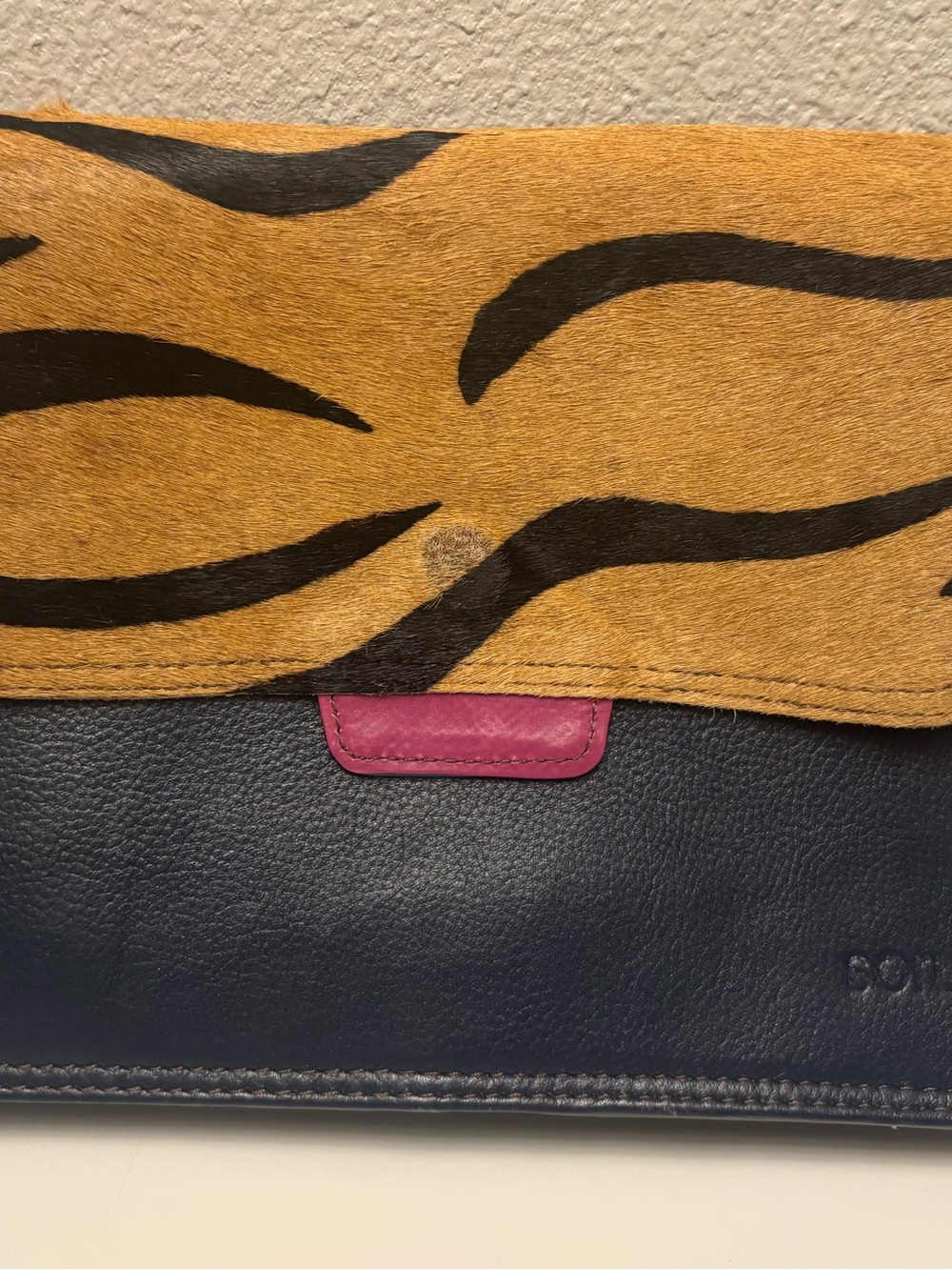 Soruka leather reversible, Crossbody bag with detachable straps